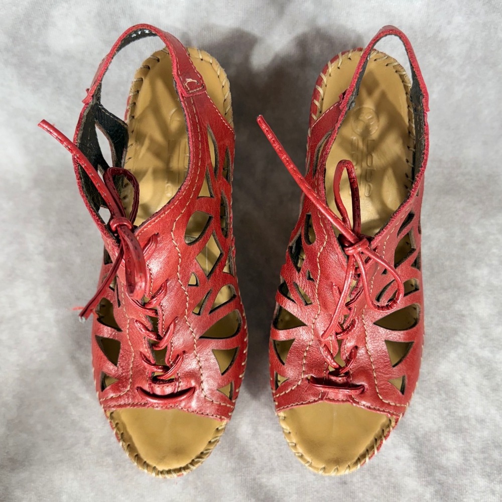 Vtg LOBO SOLO Red Leather Wedge Sandals Wms 7 Lace Up Laser Cut Boho Block Heel - Picture 7 of 8